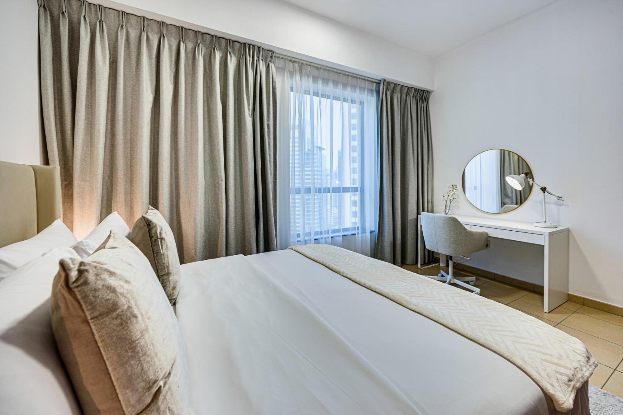 Delightful Near The Jbr Apartment